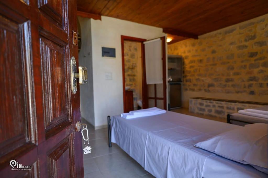 Faskomilo Stone House On The * Khalkia